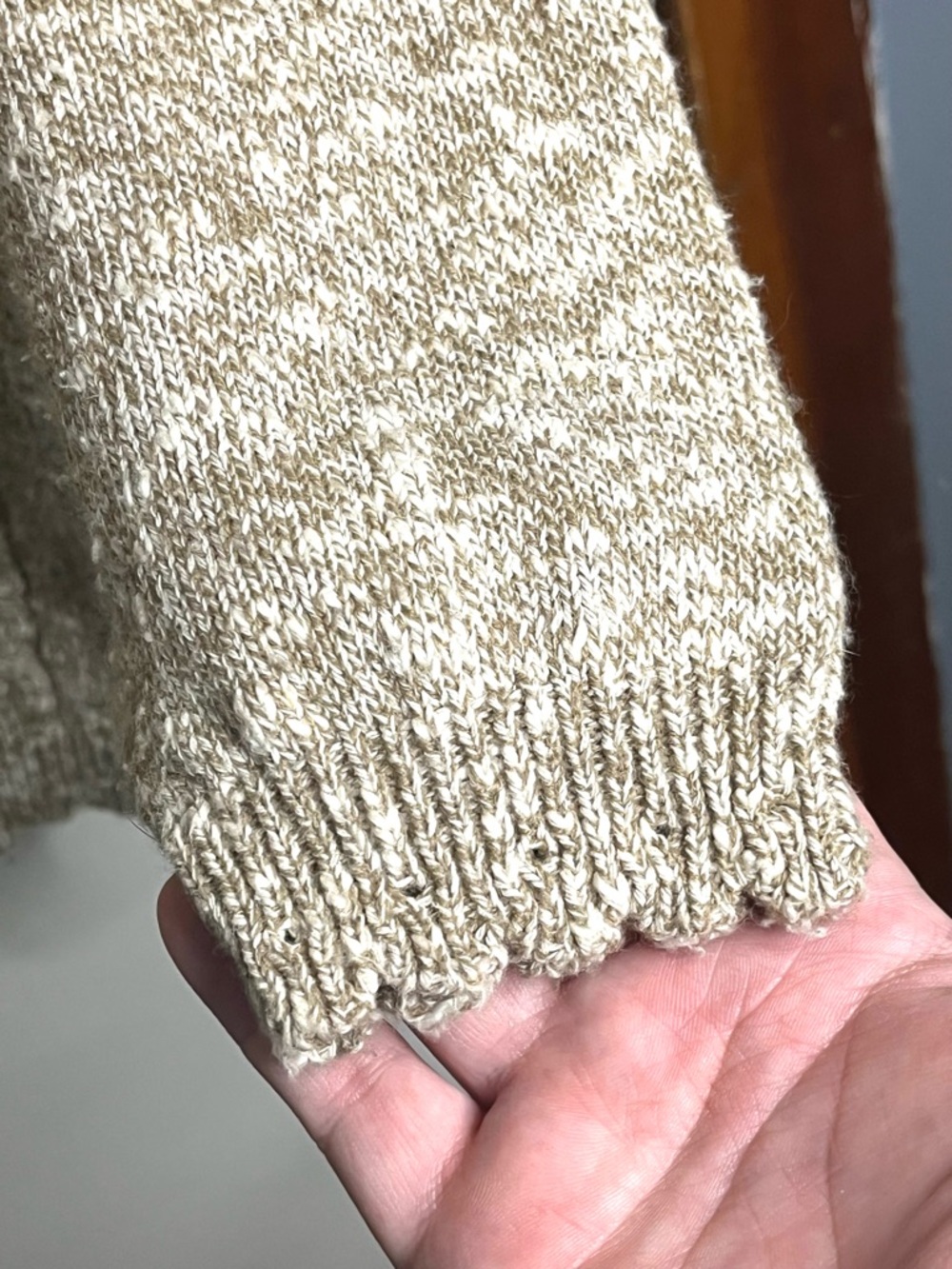 VTG Acorn Women’s Granny-Chic CottageCore Taupe & Cream Crewneck Sweater - Picture 7 of 8